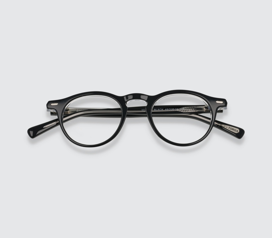Me & You 11 Black