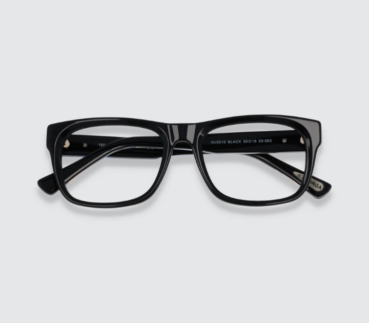 Noir Vous 15 Black