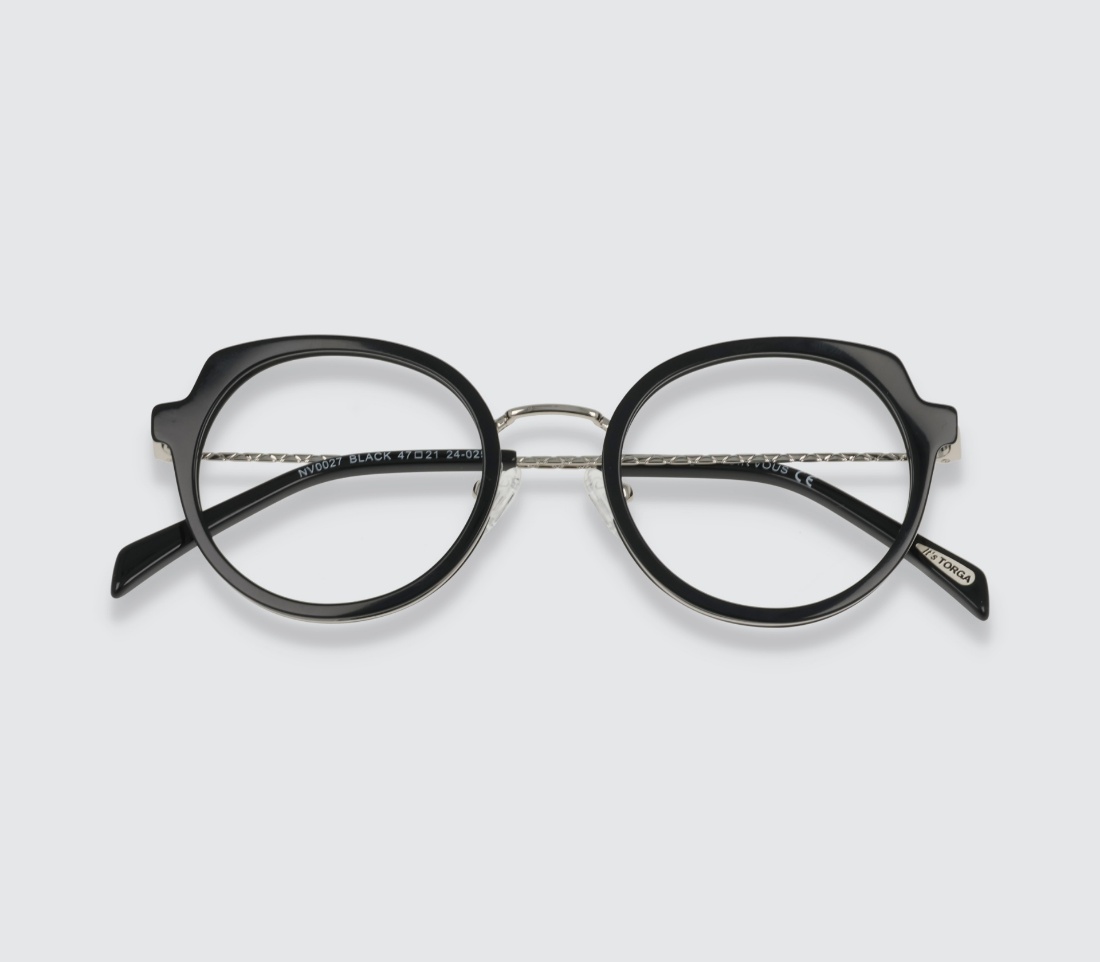 Noir Vous 27 Black