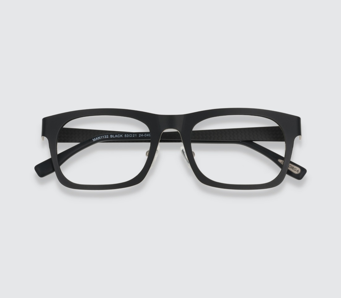Manhattan 1132 Black
