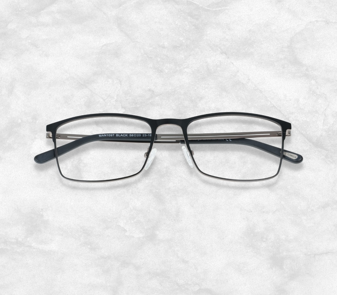 Manhattan 1097 Black