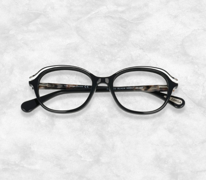 Divine 7202 Black